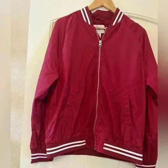 H&M Bomber Jacket light, men’s size Medium red and white new without tags - Picture 3 of 10